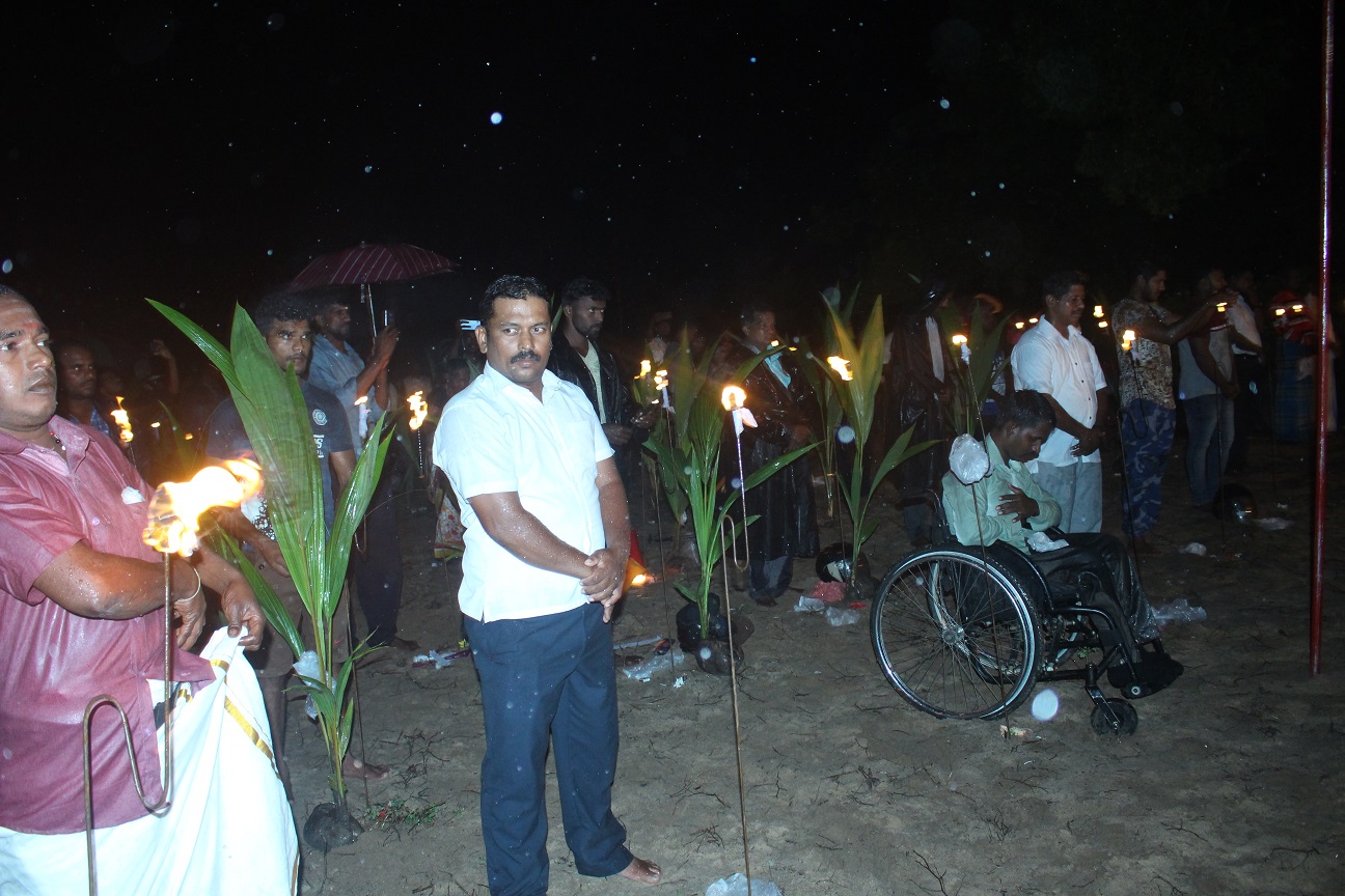 Batti Munmari 2 மாவடிமுன்மாரியில் கொட்டும் மழையிலும் மாவீரர் தின நிகழ்வுகள் சிறப்பாக நடைபெற்றன