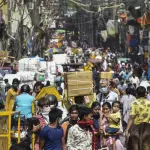 மக்கள் நெரிசலில் சிக்கி உயிரிழப்பவர்களின் எண்ணிக்கைகள் அதிகமாகின்றன