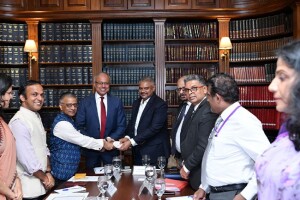 India ID அமெரிக்க நிதியில் கொழும்பில் இந்தியாவின் துறைமுக முனையத் திட்டம்: சீன எதிர்ப்பின் வெளிப்பாடா?