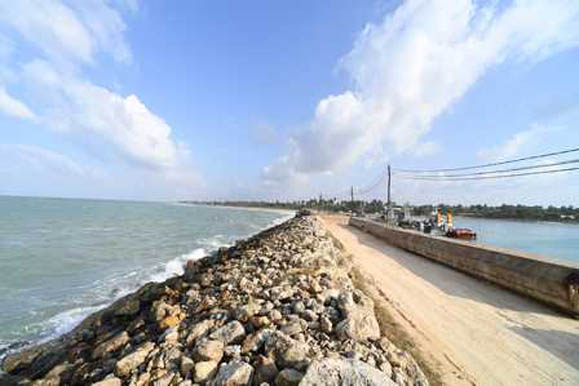 காங்கேசன் துறைமுக அபிவிருத்திக்கு 35 ஏக்கர் நிலத்தை சுவீகரிக்க திட்டம் 1 https://www.ilakku.org/wp-content/uploads/2021/08/cropped-Google_Logo.png kks port காங்கேசன் துறைமுக அபிவிருத்திக்கு 35 ஏக்கர் நிலத்தை சுவீகரிக்க திட்டம்