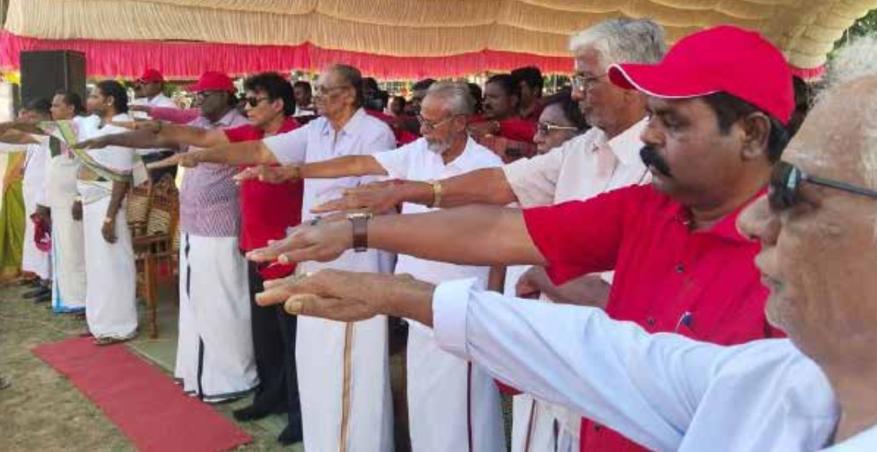 தமிழரசுக் கட்சியையும் அதன் தலைமையும் மக்கள் மன்றத்தில் கையளிக்கிறேன் - சிறீதரன் உணா்வுச்சிக உரை 2 https://www.ilakku.org/wp-content/uploads/2021/08/cropped-Google_Logo.png 12 தமிழரசுக் கட்சியையும் அதன் தலைமையும் மக்கள் மன்றத்தில் கையளிக்கிறேன் - சிறீதரன் உணா்வுச்சிக உரை