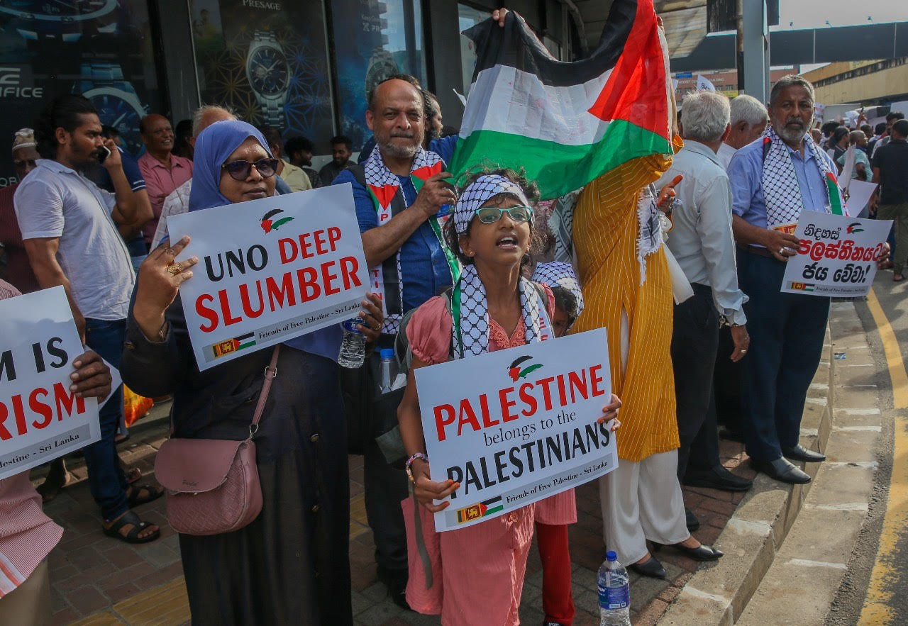 இஸ்ரேலின் கொலைகார அரச பயங்கரவாதம் உடனடியாக நிறுத்தப்பட வேண்டும் - சஜித் பிரேமதாஸ 3 https://www.ilakku.org/wp-content/uploads/2021/08/cropped-Google_Logo.png s3 இஸ்ரேலின் கொலைகார அரச பயங்கரவாதம் உடனடியாக நிறுத்தப்பட வேண்டும் - சஜித் பிரேமதாஸ