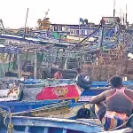 இலங்கையில் தடுத்து வைக்கப்பட்டுள்ள மீனவர்களை விடுவிக்கக் கோரி இராமேசுவரம் மீனவர்கள் வேலைநிறுத்தம்
