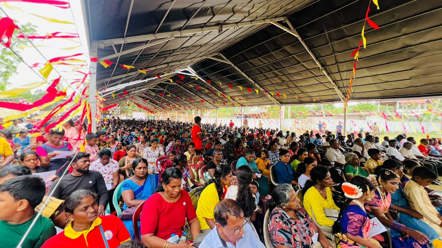 'நமக்காக நாம்' வவுனியாவில் மாபெரும் பொதுக் கூட்டம்: ஆயிரக்கணக்கில் மக்கள் பங்கேற்பு! 1 https://www.ilakku.org/wp-content/uploads/2021/08/cropped-Google_Logo.png 1 1 'நமக்காக நாம்' வவுனியாவில் மாபெரும் பொதுக் கூட்டம்: ஆயிரக்கணக்கில் மக்கள் பங்கேற்பு!