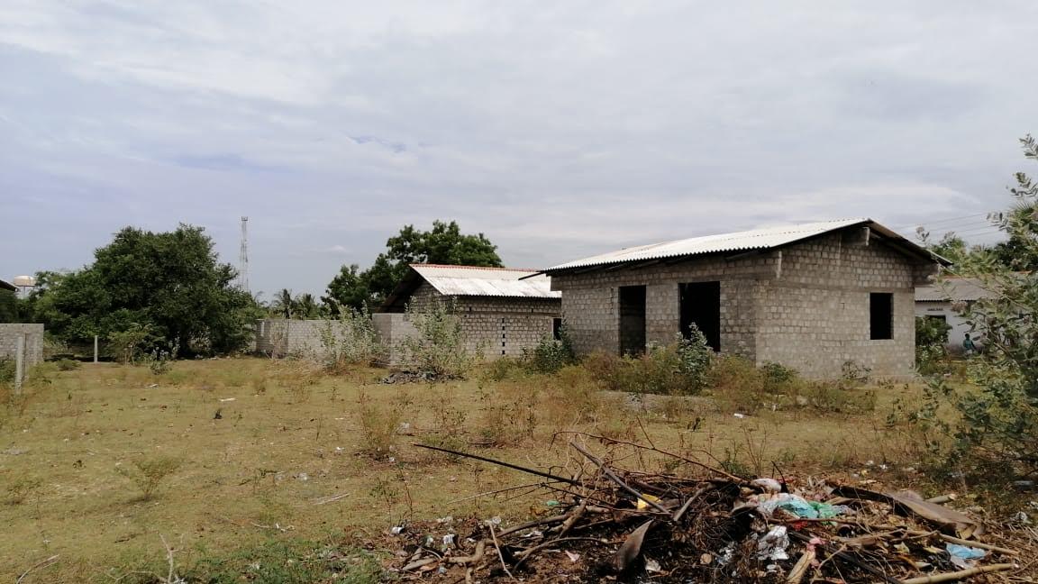 நல்லாட்சி அரசாங்கத்தில் மேற்கொள்ளப்பட்ட வீட்டுத்திட்டத்தின் இடை நிறுத்தம் ஏன்? - ஹஸ்பர் ஏ ஹலீம் 3 https://www.ilakku.org/wp-content/uploads/2021/08/cropped-Google_Logo.png 1 3 1 நல்லாட்சி அரசாங்கத்தில் மேற்கொள்ளப்பட்ட வீட்டுத்திட்டத்தின் இடை நிறுத்தம் ஏன்? - ஹஸ்பர் ஏ ஹலீம்