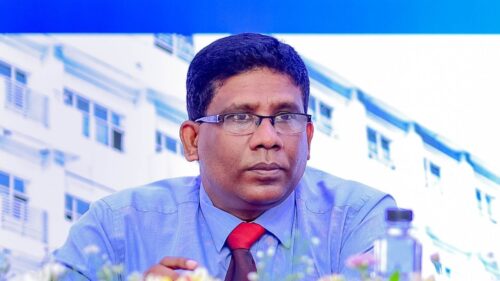 மூன்று முனைப் போட்டியில் முன்னணியில் இருப்பது யார்?: பேராசிரியர் கோபாலபிள்ளை அமிர்தலிங்கம்