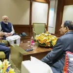 காஷ்மீரில் சுற்றுலா பயணிகள் மீது தாக்குதல்: அவசரமாக நாடு திரும்பிய பிரதமர் மோடி விமான நிலையத்திலேயே ஆலோசனை!
