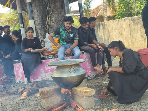 வடக்கு கிழக்கில் இன்றும் பல இடங்களில் முள்ளிவாய்க்கால் கஞ்சி வழங்கி வைப்பு