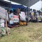 இரண்டாவது நாளாகவும் செம்மணியில் தொடரும் அணையா விளக்கு போராட்டம்!