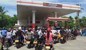எரிபொருளுக்கு பற்றாக்குறை ஏற்படாது – மக்கள் அச்சமடையத் தேவையில்லை