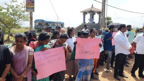 செம்மணி மனிதப் புதைகுழி விவகாரத்திற்கு நீதி கோரி போராட்டம்