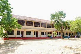 இயங்கமுடியாத நிலையில் பாடசாலைகள்! : வடக்கு ஆளுநர் சுட்டிக்காட்டு!