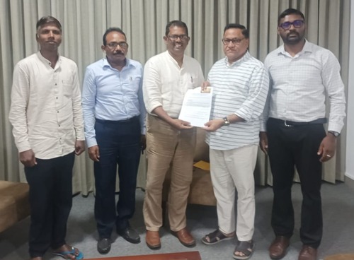 பெருந்தோட்ட அதிகார சபைக்கு பாதீட்டில் நிதி ஒதுக்கீடு : மகஜர் கையளிப்பு