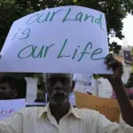 “வான்எல – கிண்ணியா நில அபகரிப்பை நிறுத்து”: திருகோணமலையில் விவசாயிகள் ஆர்ப்பாட்டம்