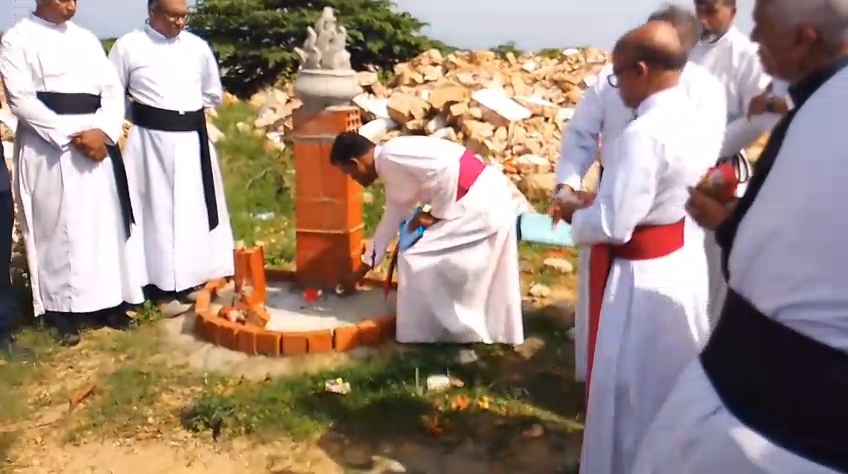 செம்மணி புதைகுழிக்கு நீதி வேண்டி போராட்டம்!