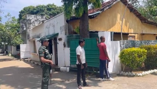 38 வருடங்களின் பின் காரைதீவு இராணுவ முகாம் மூடப்பட்டு காணிகள் கையளிப்பு