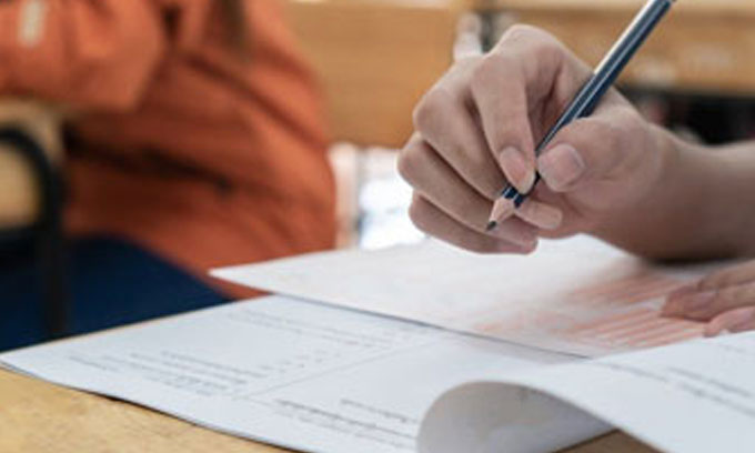 உயர்தர பரீட்சைக்கு 340,525 பரீட்சாத்திகள் விண்ணப்பிப்பு!