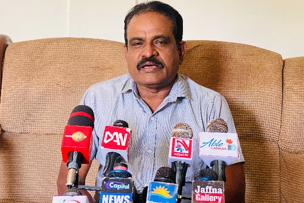 வரவு செலவுத் திட்டம்: தமிழ் பேசும் உறுப்பினர்கள் வெறும் பொம்மைகளாக இருக்ககூடாது: சிறிநேசன் கருத்து