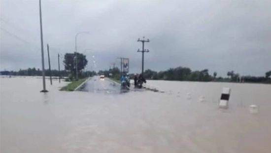 இலங்கையில் கன மழை: இதுவரை 56 பேர் உயிரிழப்பு !