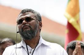 முன்னாள் அமைச்சர் டக்ளஸ் தேவானந்தா கைது