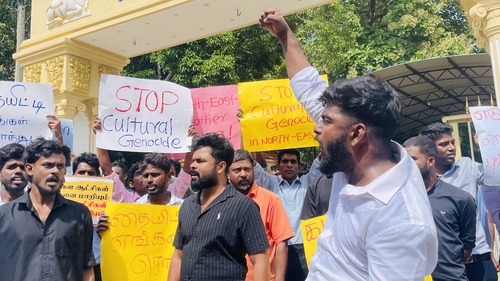 தையிட்டி விகாரைக்கு எதிராக யாழ். பல்கலைக்கழக மாணவர்கள் போராட்டம்