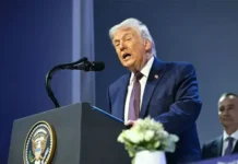 அமெரிக்காவின் பெரிய படையொன்று ஈரனை நோக்கி நகர்வதாக அதிபர் ட்ரம்ப் அறிவிப்பு