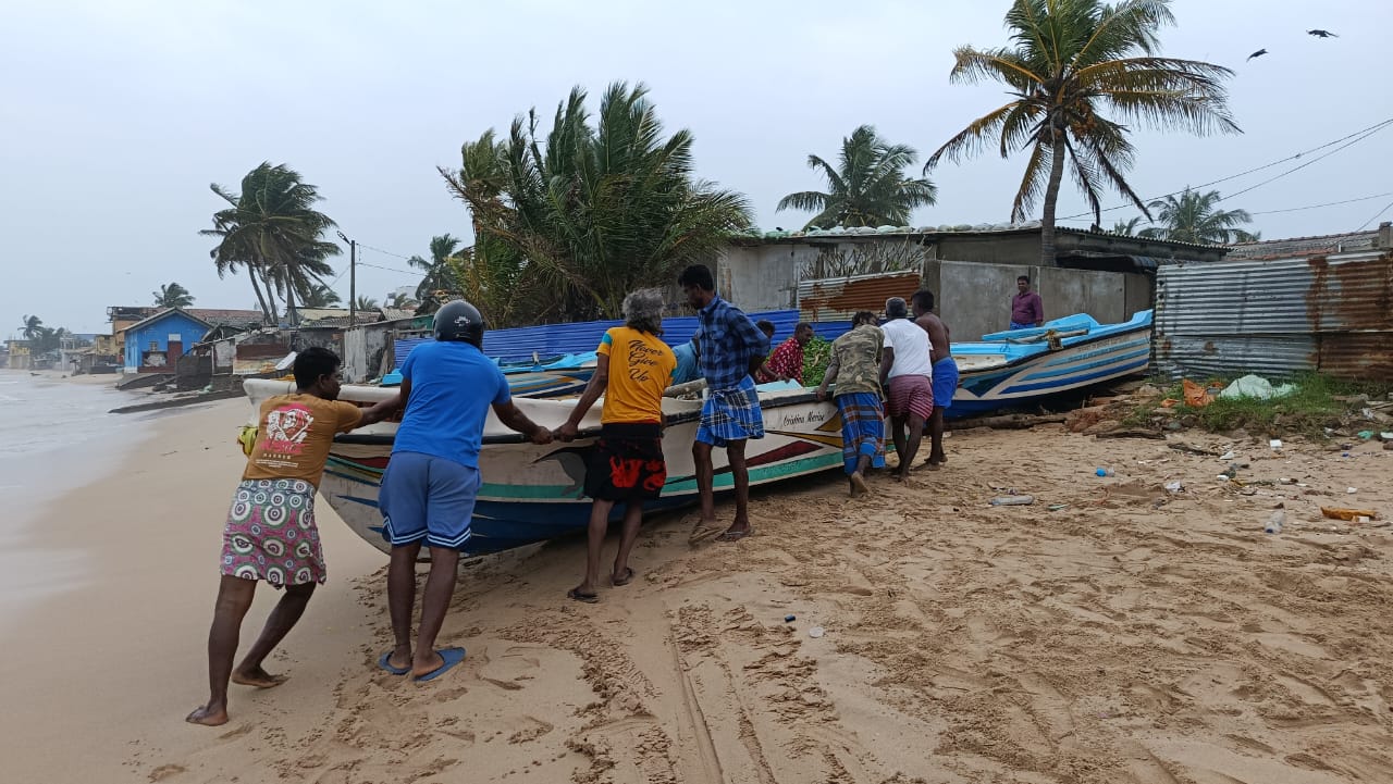 திருகோணமலை கடற்பரப்பில் கடல் சீற்றம் அதிகரிப்பு 1 https://www.ilakku.org/wp-content/uploads/2021/08/cropped-Google_Logo.png 7c964e30 b782 496f 882d 758fb24b0456 திருகோணமலை கடற்பரப்பில் கடல் சீற்றம் அதிகரிப்பு