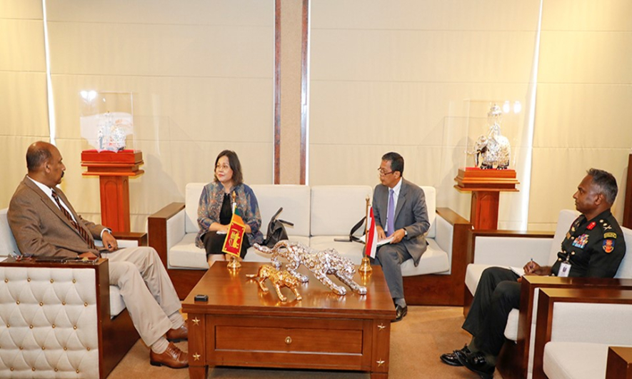 பாதுகாப்புச் செயலர், இந்தோனேசிய தூதுவர் சந்திப்பு