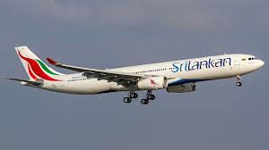 மத்திய கிழக்கு நாடுகளின் வான்பரப்பு மூடல்- ஸ்ரீலங்கன் விமான சேவைகள் குறித்து அறிவிப்பு!