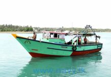 வாழ்வாதாரத்தை உறுதிப்படுத்துமாறு கோரி தொடரும் மீனவர்களின் போராட்டம்!