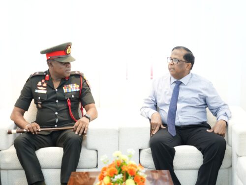 யாழ்ப்பாணத்தில் விவசாய காணிகளை விடுவிப்பது தொடர்பில் ஆராய்வு