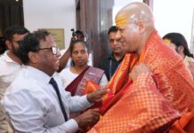 இந்தியா: அயோத்தி சிவன் கோவிலின் தலைவர் யாழ்ப்பாணம் பயணம்