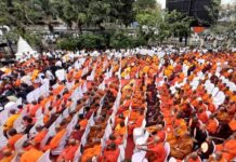 அரசாங்கத்துக்கு எதிராக பௌத்தப்பிக்குகள் ஒன்றிணைவு