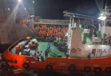 ஈரானிய கப்பலில் இருந்த பணியாளர்கள் கொழும்புத் துறைமுகத்திற்கு…