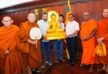 இலங்கை – தாய்லாந்து பௌத்த உறவை வலுப்படுத்த புத்தர் சிலைகள் அன்பளிப்பு!