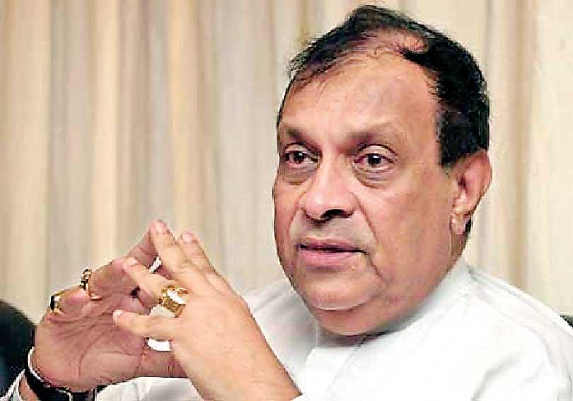 “வடக்கு கிழக்கு மக்கள் கோரிய ஆட்சி அதிகாரத்தை வழங்குவது கடமை” என்கிறார் கரு ஜயசூரிய!