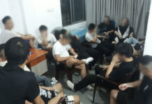 இலங்கையில் சட்டவிரோதமாக தங்கியிருந்த 125 சீனர்கள் நாடு கடத்தல்!