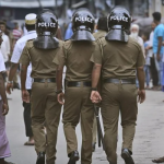 பொதுமக்களுக்கு காவல்துறையினர் எச்சரிக்கை