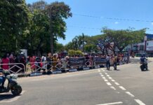 தமிழ் அரசியல்வாதிகளுக்கு எதிராக மட்டக்களப்பில் போராட்டம்!