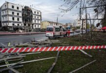 உக்ரைன் மீது ரஷ்யா வான்வழித் தாக்குதல்: 16 பேர் பலி