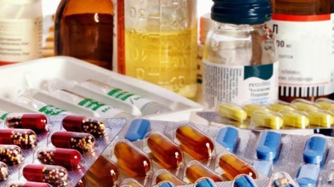 இலங்கையில் அத்தியாவசிய மருந்துகளுக்கு தட்டுப்பாடு ஏற்படும் என்று எச்சரிக்கை