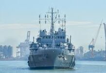 இலங்கையில் இந்தியப் போர்க்கப்பல் ‘INS NIREEKSHAK’