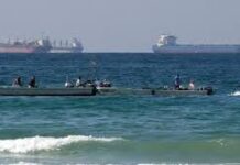 ‘அமெரிக்கக் கப்பல்கள் ஹோர்மூஸ் நீரிணை வழியாக செல்லலாம்’ : ஈரான்