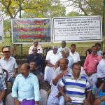 காணிகளை விடுவிக்க கோரி யாழ். மயிலிட்டியில் தொடரும் போராட்டம்