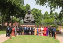 இலங்கை பாராளுமன்ற அதிகாரிகளுக்கு இந்தியாவில் திறன் மேம்பாட்டு பயிற்சி