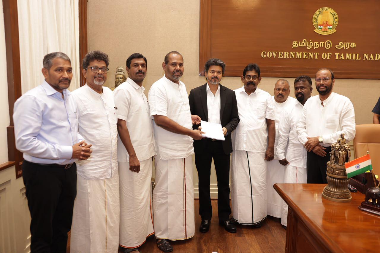 தமிழ்நாடு முதலமைச்சருடன் தமிழ்த் தேசியப் பேரவை உயர்மட்டக் குழு சந்திப்பு! 1 https://www.ilakku.org/wp-content/uploads/2021/08/cropped-Google_Logo.png Unknown தமிழ்நாடு முதலமைச்சருடன் தமிழ்த் தேசியப் பேரவை உயர்மட்டக் குழு சந்திப்பு!