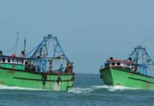இந்திய மீனவர்களின் 90 படகுகளை கடலில் மூழ்கடிக்க தீர்மானம்!