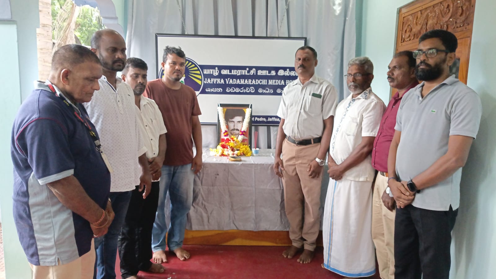 நிமலராஜனின் 26 ஆம் ஆண்டு நினைவேந்தல் பருத்தித்துறையில் அஞ்சலி 2 https://www.ilakku.org/wp-content/uploads/2021/08/cropped-Google_Logo.png WhatsApp Image 2026 10 19 at 9.11.44 PM நிமலராஜனின் 26 ஆம் ஆண்டு நினைவேந்தல் பருத்தித்துறையில் அஞ்சலி